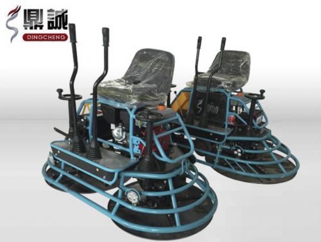 點(diǎn)擊查看詳細信息<br>標題：雙盤(pán)駕駛式抹光機 閱讀次數：10982