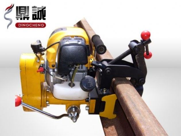 點擊查看詳細信息<br>標題：內燃鋼軌鉆孔機 閱讀次數：4689