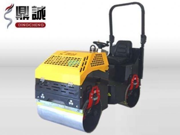 點(diǎn)擊查看詳細信息<br>標題：1噸全液壓振動(dòng)壓路機 閱讀次數：13023